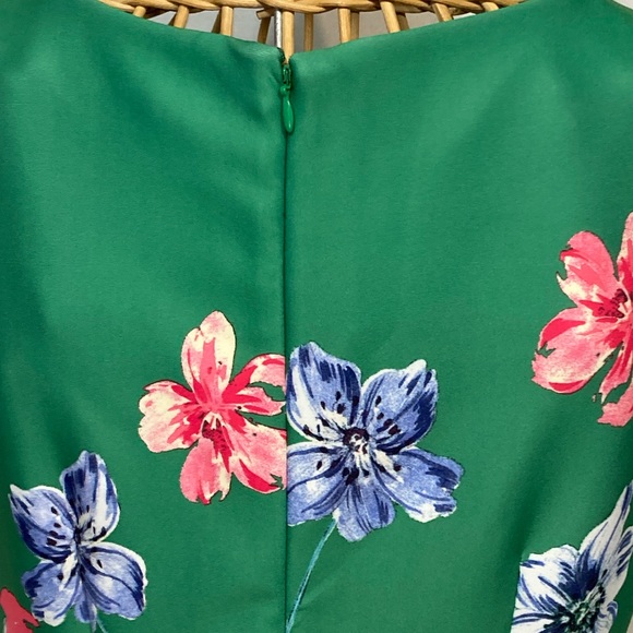 ROZ & ALI SLEEVELESS GREEN FLORAL DRESS SIZE 8 NWT - Picture 6 of 8